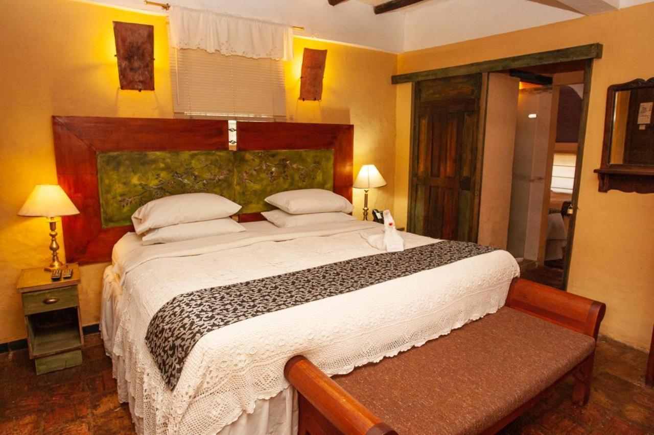 Hotel La Posada De San Antonio Вілья-де-Лейва Екстер'єр фото