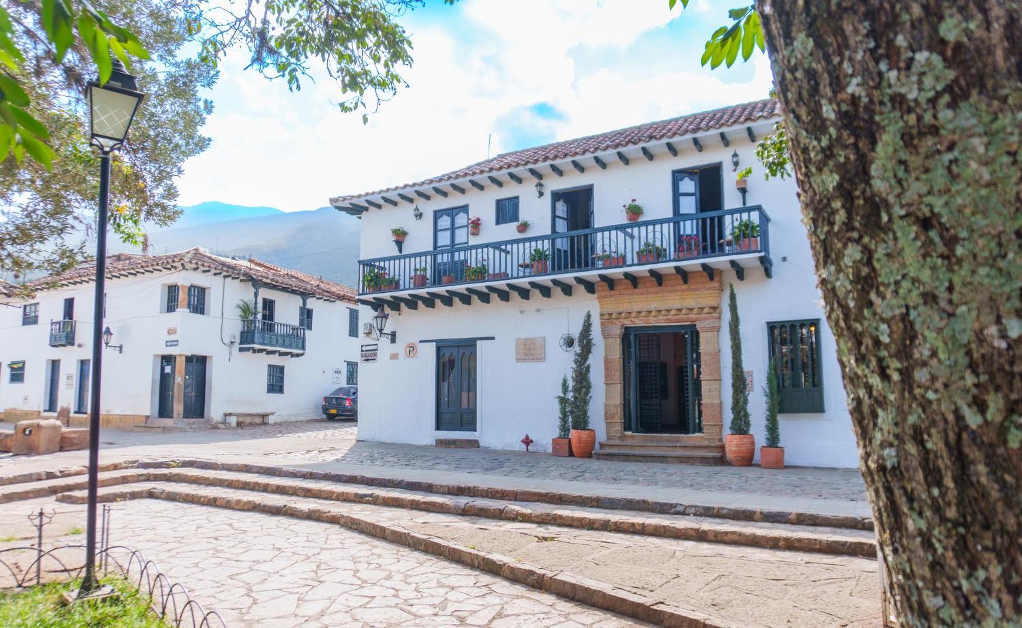 Hotel La Posada De San Antonio Вілья-де-Лейва Екстер'єр фото